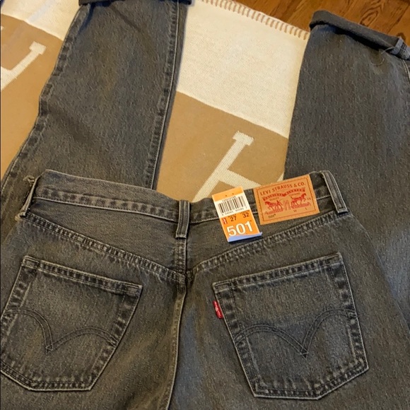 Brand new Levi black washed denim jeans. - Picture 8 of 8